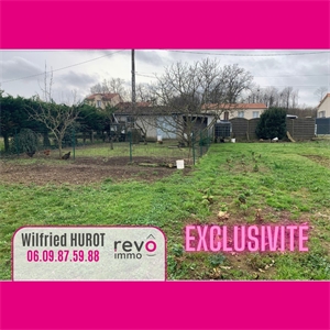 terrain constructible à la vente -   49110  SAINT REMY EN MAUGES, surface 0 m2 vente terrain constructible - GAR028176